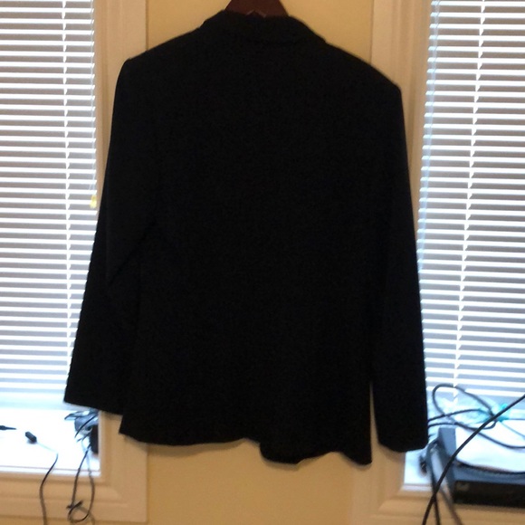 Black blazer - Picture 2 of 2